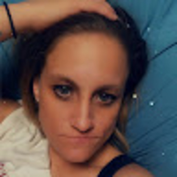 Meet your Posher, Bre - Picture 1 of 1